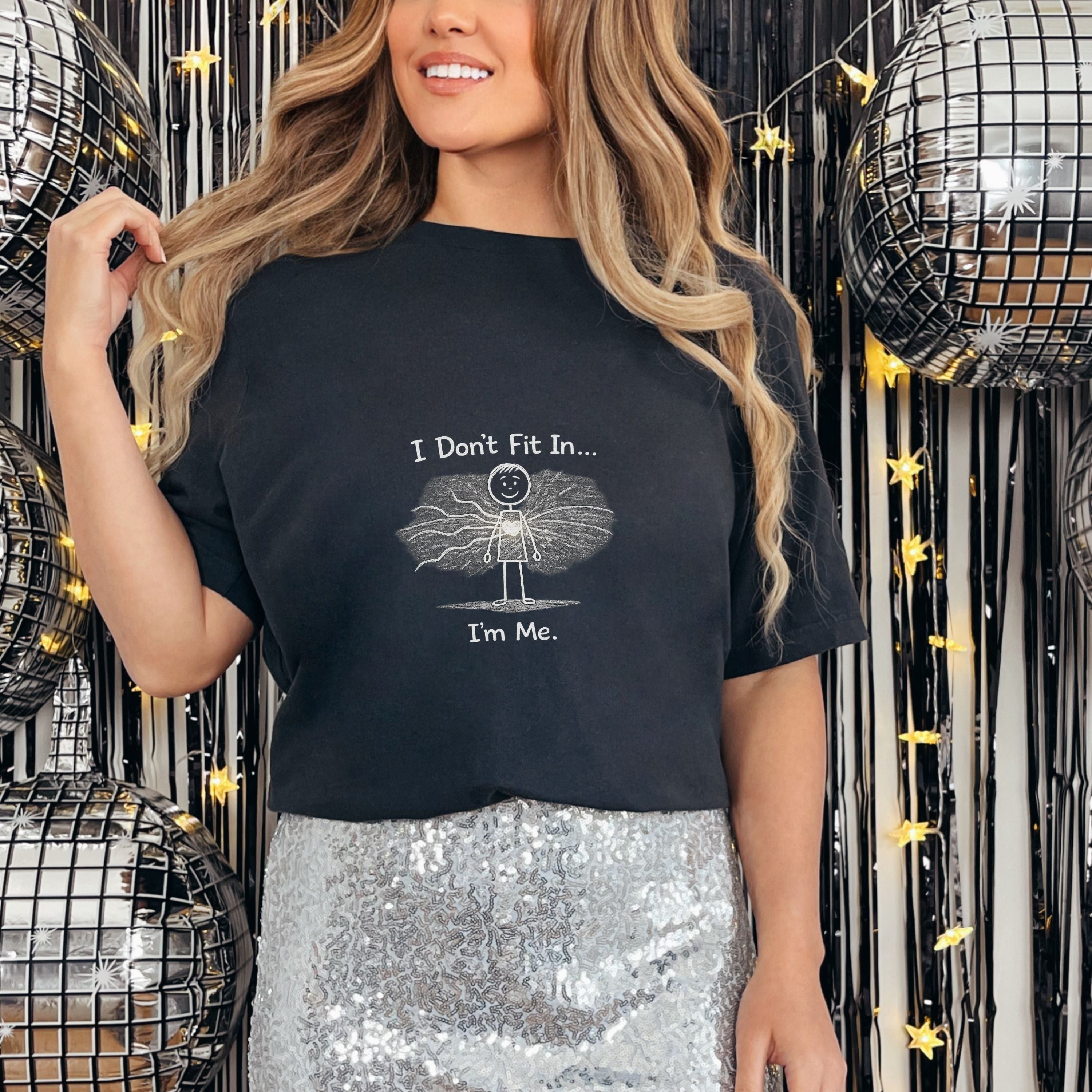 "i dont fit in, i am me" Tee — Bold Self-Expression Graphic T-Shirt (unisex)